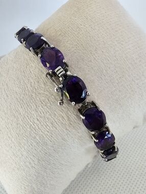 Stunning Genuine Amethyst Tennis Bracelet Sterling Silver 8"
